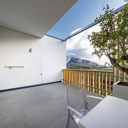 Alea - Garda Lake Suite Arco Esterno foto